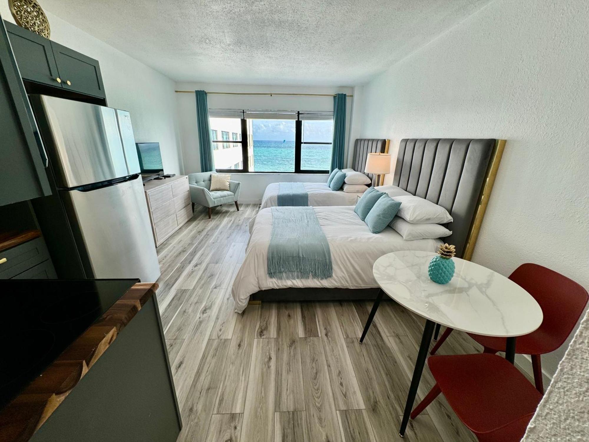 Directly On The Beach With Pool & Ocean View Miami Beach Dış mekan fotoğraf
