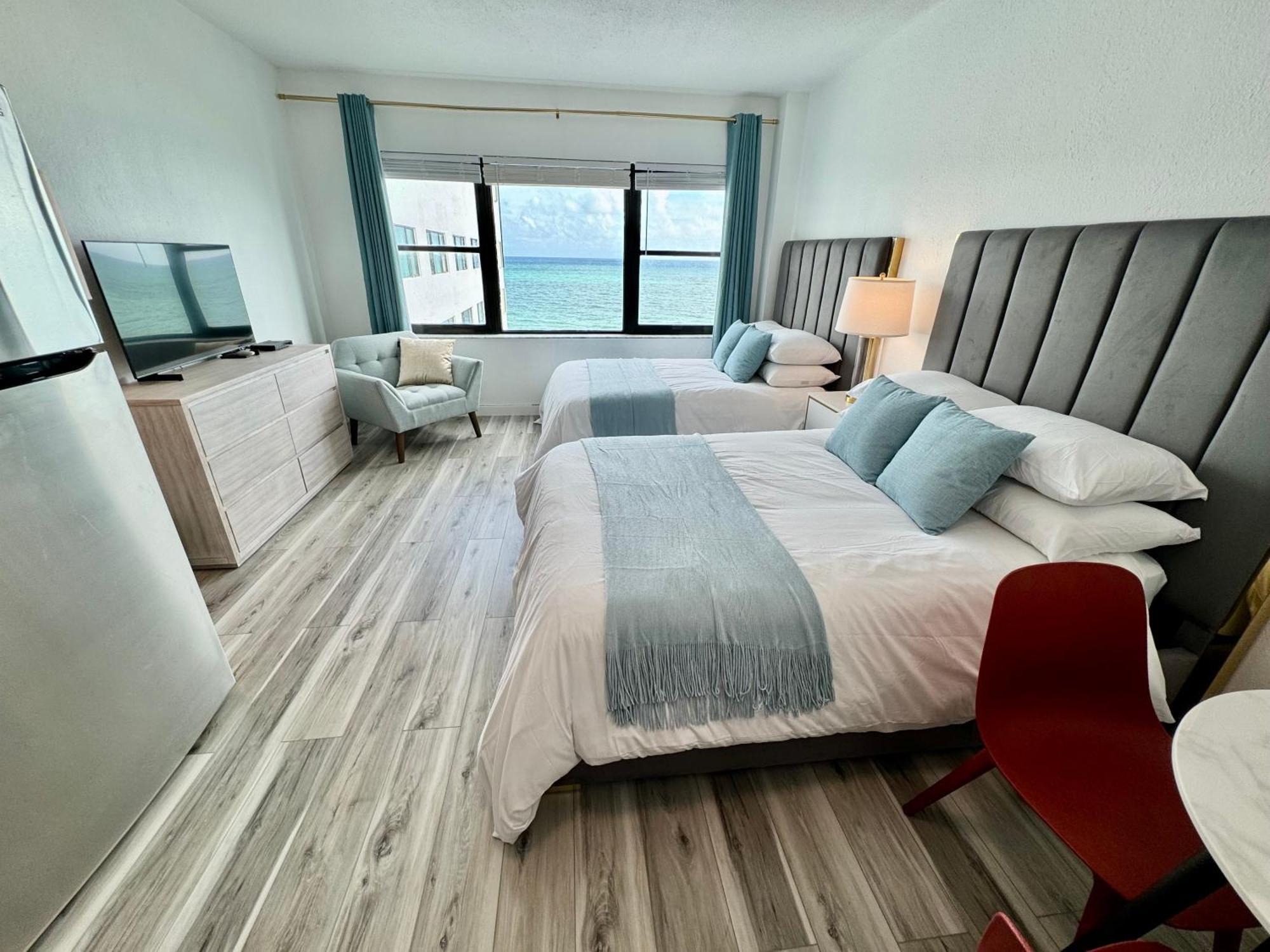 Directly On The Beach With Pool & Ocean View Miami Beach Dış mekan fotoğraf